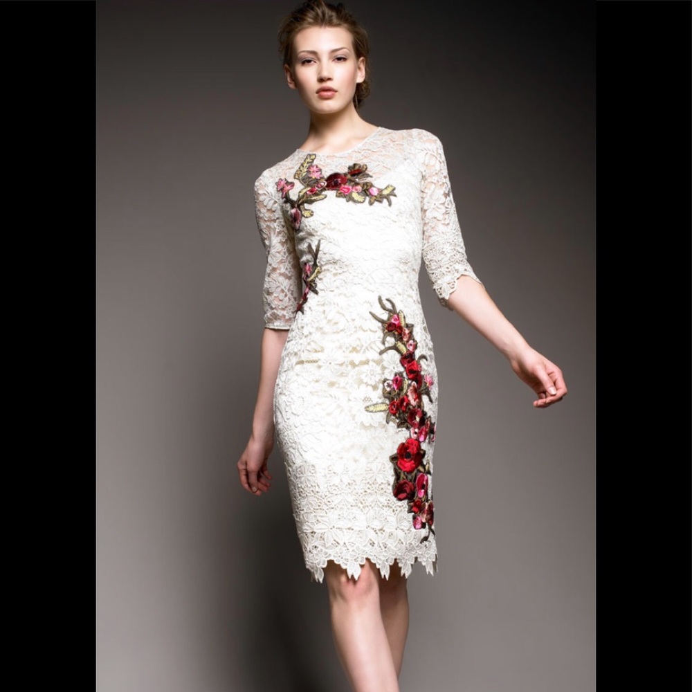 Out of stock - Dolce & Gabbana Lace Dress